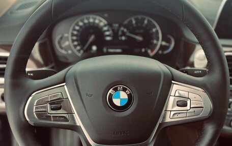 BMW 7 серия, 2015 год, 3 150 000 рублей, 15 фотография