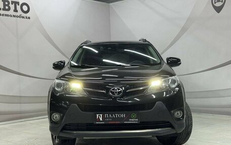 Toyota RAV4, 2014 год, 2 300 000 рублей, 2 фотография