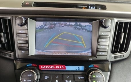 Toyota RAV4, 2017 год, 1 740 000 рублей, 12 фотография