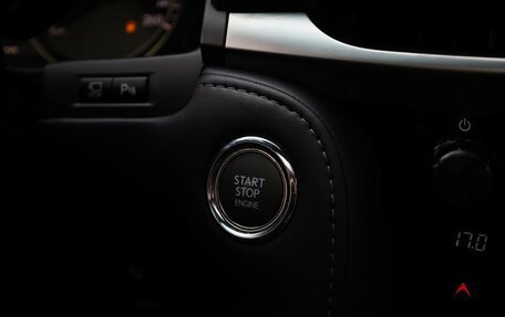 Lexus LX III, 2018 год, 8 999 000 рублей, 14 фотография