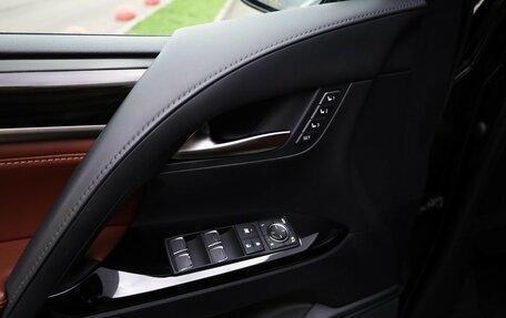 Lexus LX III, 2018 год, 8 999 000 рублей, 12 фотография