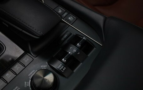 Lexus LX III, 2018 год, 8 999 000 рублей, 22 фотография