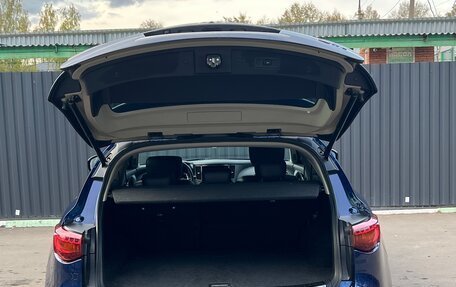 Infiniti QX70, 2017 год, 3 500 000 рублей, 14 фотография
