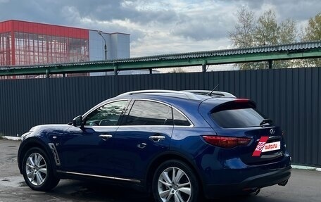 Infiniti QX70, 2017 год, 3 500 000 рублей, 10 фотография
