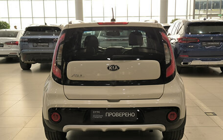 KIA Soul II рестайлинг, 2017 год, 1 470 000 рублей, 6 фотография