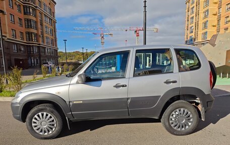 Chevrolet Niva I рестайлинг, 2017 год, 749 000 рублей, 12 фотография
