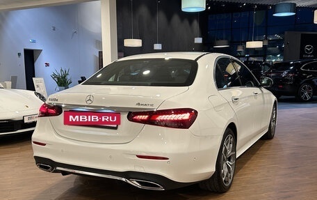 Mercedes-Benz E-Класс, 2020 год, 4 400 000 рублей, 4 фотография