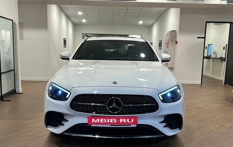Mercedes-Benz E-Класс, 2020 год, 4 400 000 рублей, 6 фотография