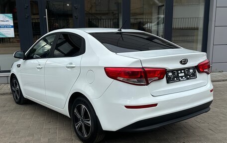 KIA Rio III рестайлинг, 2016 год, 890 000 рублей, 4 фотография