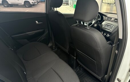 KIA Rio III рестайлинг, 2016 год, 890 000 рублей, 13 фотография