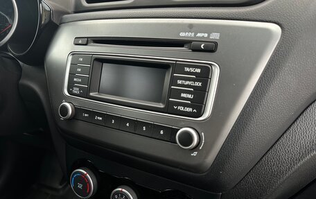 KIA Rio III рестайлинг, 2016 год, 890 000 рублей, 16 фотография