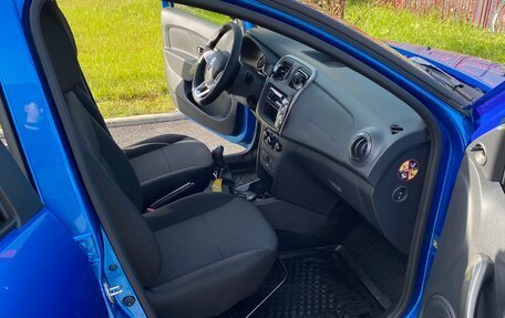 Renault Sandero II рестайлинг, 2019 год, 1 300 000 рублей, 9 фотография
