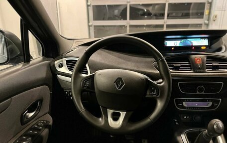Renault Scenic III, 2011 год, 830 000 рублей, 10 фотография