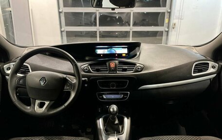 Renault Scenic III, 2011 год, 830 000 рублей, 9 фотография