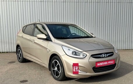 Hyundai Solaris II рестайлинг, 2013 год, 779 000 рублей, 2 фотография
