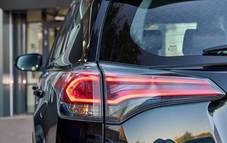 Toyota RAV4, 2016 год, 2 500 000 рублей, 10 фотография
