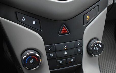 Chevrolet Cruze II, 2012 год, 679 999 рублей, 14 фотография