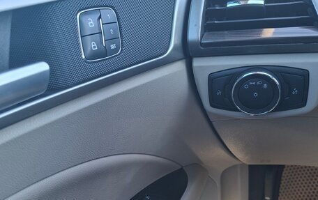 Ford Fusion (North America) II, 2018 год, 1 699 000 рублей, 6 фотография