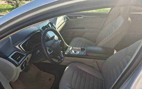Ford Fusion (North America) II, 2018 год, 1 699 000 рублей, 13 фотография