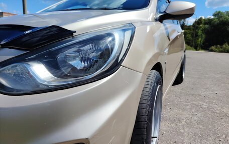 Hyundai Solaris II рестайлинг, 2013 год, 670 000 рублей, 11 фотография