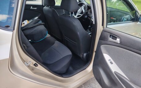 Hyundai Solaris II рестайлинг, 2013 год, 670 000 рублей, 17 фотография