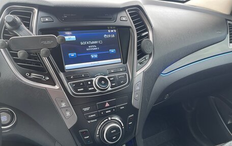 Hyundai Santa Fe III рестайлинг, 2015 год, 2 300 000 рублей, 4 фотография