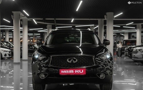 Infiniti QX70, 2017 год, 4 100 000 рублей, 3 фотография