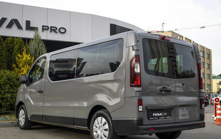 Renault Trafic, 2019 год, 2 435 000 рублей, 7 фотография