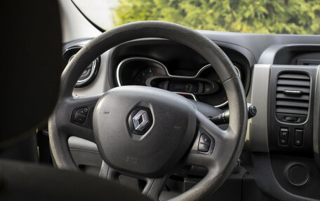 Renault Trafic, 2019 год, 2 435 000 рублей, 14 фотография