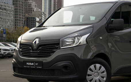 Renault Trafic, 2019 год, 2 435 000 рублей, 18 фотография