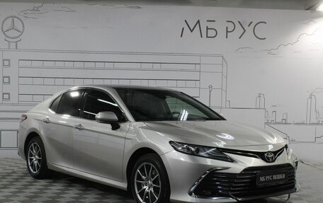Toyota Camry, 2022 год, 3 500 000 рублей, 3 фотография