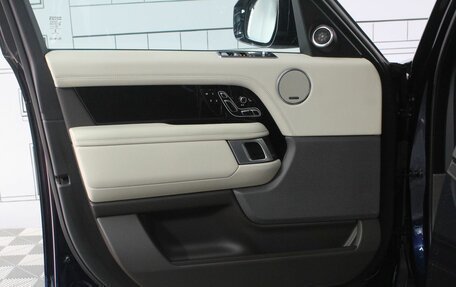 Land Rover Range Rover IV рестайлинг, 2020 год, 7 450 000 рублей, 13 фотография