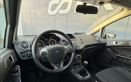 Ford Fiesta, 2015 год, 950 000 рублей, 6 фотография