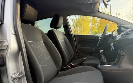 Ford Fiesta, 2015 год, 950 000 рублей, 8 фотография