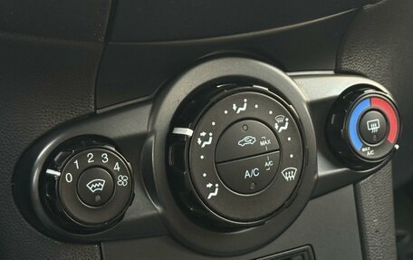 Ford Fiesta, 2015 год, 950 000 рублей, 21 фотография