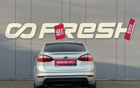 Ford Fiesta, 2015 год, 950 000 рублей, 4 фотография