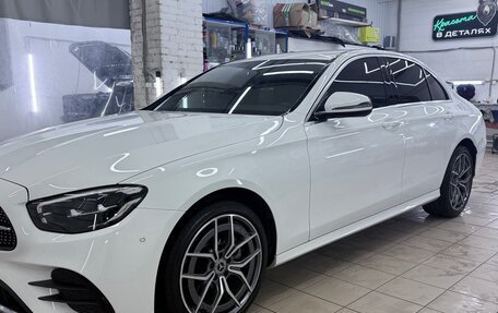 Mercedes-Benz E-Класс, 2021 год, 5 350 000 рублей, 6 фотография