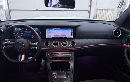 Mercedes-Benz E-Класс, 2021 год, 5 350 000 рублей, 13 фотография