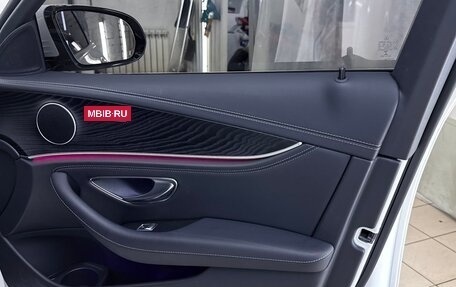 Mercedes-Benz E-Класс, 2021 год, 5 350 000 рублей, 32 фотография