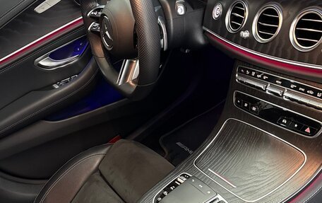 Mercedes-Benz E-Класс, 2021 год, 5 350 000 рублей, 37 фотография