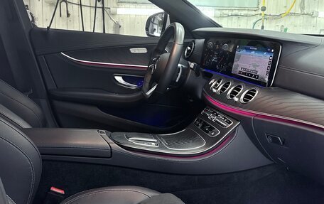 Mercedes-Benz E-Класс, 2021 год, 5 350 000 рублей, 36 фотография