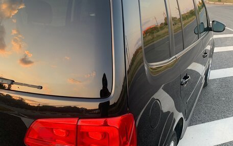Volkswagen Touran III, 2012 год, 1 000 000 рублей, 9 фотография