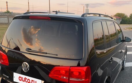 Volkswagen Touran III, 2012 год, 1 000 000 рублей, 6 фотография