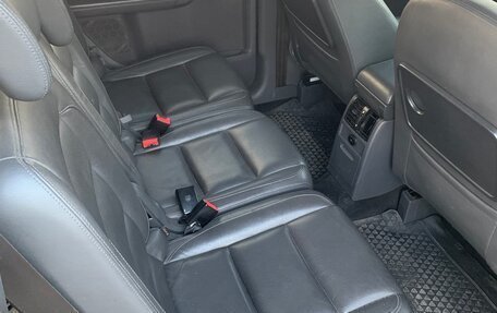 Volkswagen Touran III, 2012 год, 1 000 000 рублей, 14 фотография