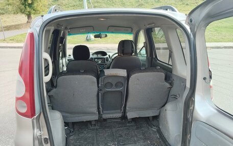 Toyota FunCargo, 2002 год, 507 000 рублей, 5 фотография