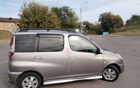 Toyota FunCargo, 2002 год, 507 000 рублей, 9 фотография