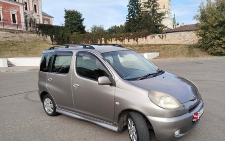 Toyota FunCargo, 2002 год, 507 000 рублей, 2 фотография