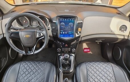 Chevrolet Cruze II, 2012 год, 870 000 рублей, 4 фотография