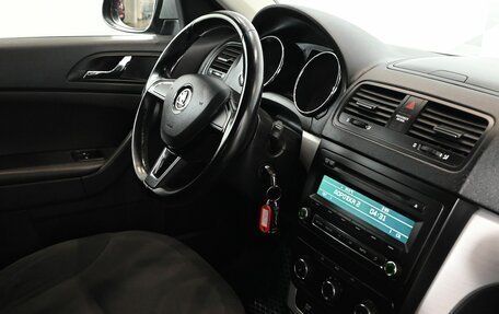 Skoda Yeti I рестайлинг, 2014 год, 1 189 000 рублей, 13 фотография