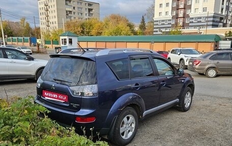 Mitsubishi Outlander III рестайлинг 3, 2007 год, 870 870 рублей, 3 фотография